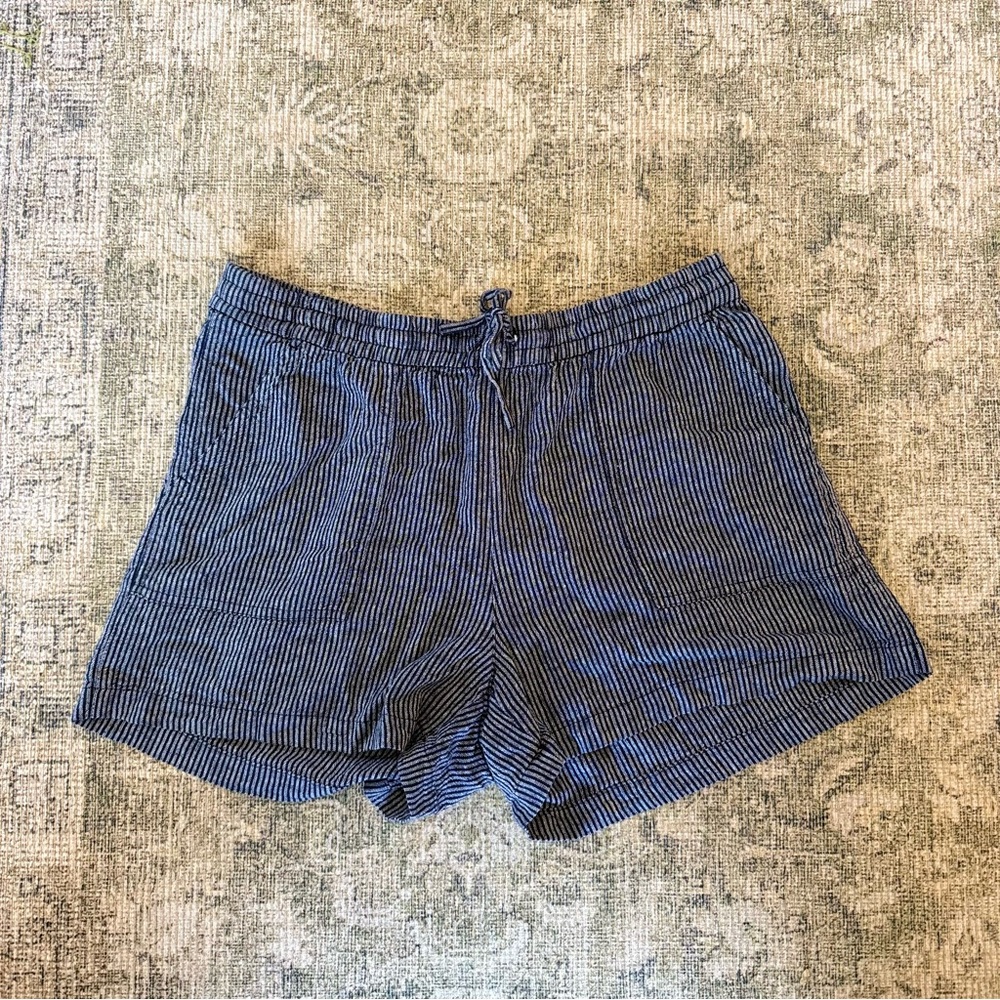 NWT J Crew Linen Blend Striped Blue & White Pull on Shorts Casual Coastal Beach